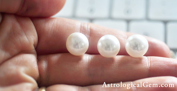 astrological vedic astrology moon pearl gemstone benefits