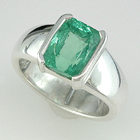 Ladies' Emerald Ring